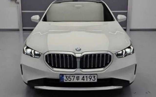 수원수입중고차사이트 5시리즈 (G60) 530i xDrive 매물 사진 17 - 2025/04 9,004km